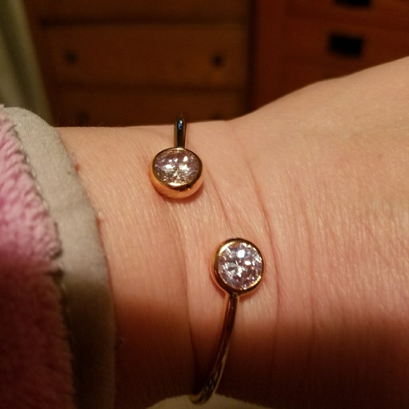White & Rose Gold Bracelets with Cubic Zirconia - - Picture 5 of 5